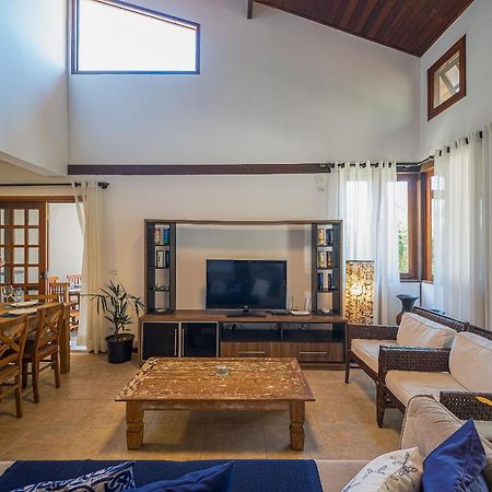 Bz17 Casa Ampla 4 Suites Em Condominio Alto Padrao Búzios エクステリア 写真